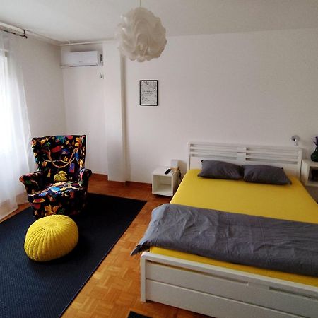 Five Apartman Belgrád Kültér fotó